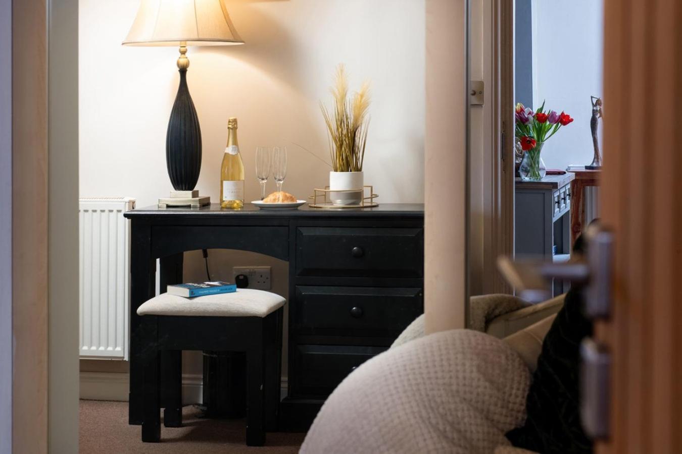 Number 3 Pier Road Apartment Whitby Ngoại thất bức ảnh